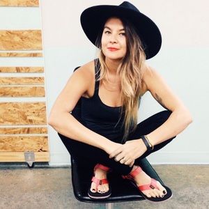 Meet your Posher, Brandi